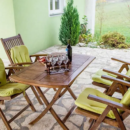 Apartment Cekada *