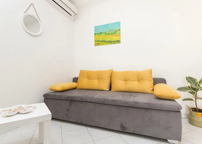 Cekada アパート *