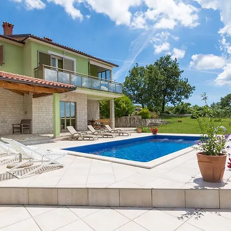 Cekada Labin (Istria)